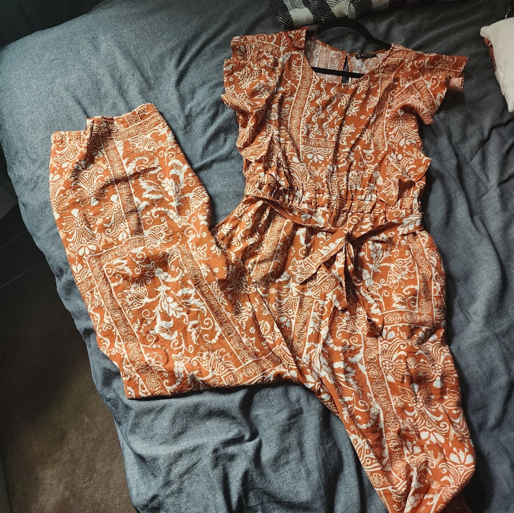 L Orange patterned Wideleg Jumpsuit